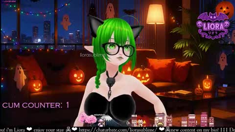 Snapshot of liorasublime chatting on October 9, 6:39 am im Liora uwu online show from October 9, 6:39 am