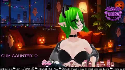 Snapshot of liorasublime chatting on October 8, 6:29 am im Liora uwu online show from October 8, 6:29 am