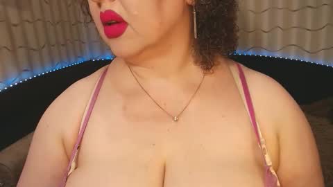 Snapshot of lipsaddiction chatting on September 9, 2:17 pm LIpsAddiction online show from September 9, 2:17 pm