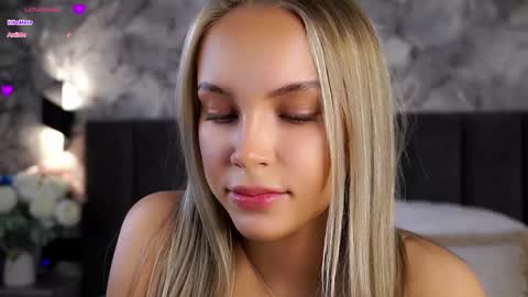 Amelia online show from April 26, 1:03 am