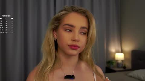 Amelia online show from February 18, 1:10 am