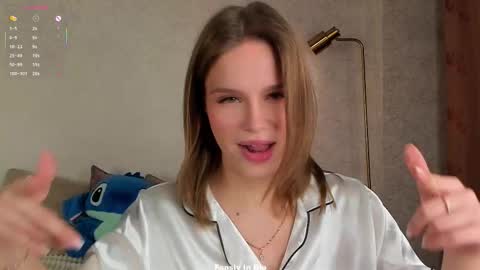 Lina online show from November 10, 1:33 am