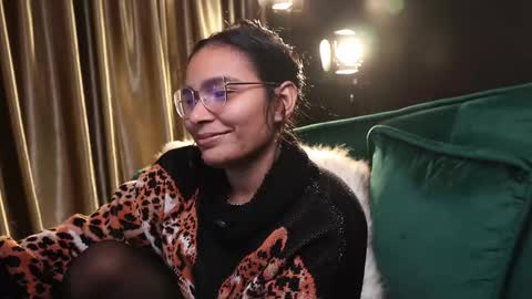 Lire online show from January 30, 4:06 am