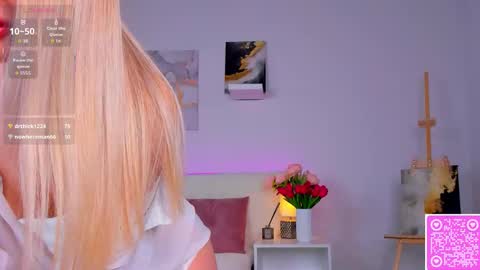 Lisa online show from March 11, 2:38 am