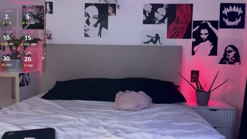 lisa_moons online show from December 19, 5:27 pm