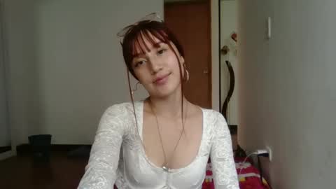 Snapshot of lisa_roberths chatting on October 17, 1:36 pm Lisa Roberths online show from October 17, 1:36 pm