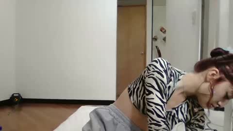 Snapshot of lisa_roberths chatting on October 6, 8:24 pm Lisa Roberths online show from October 6, 8:24 pm