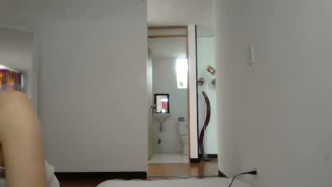 Snapshot of lisa_roberths chatting on October 10, 8:03 pm Lisa Roberths online show from October 10, 8:03 pm