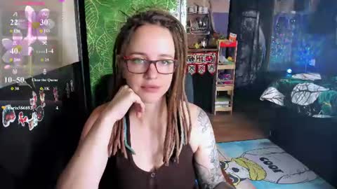 Lisa online show from July 11, 6:35 am