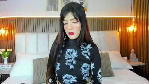 lisa online show from April 23, 12:01 pm