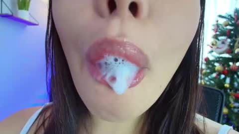 Lisbet online show from January 12, 3:24 pm