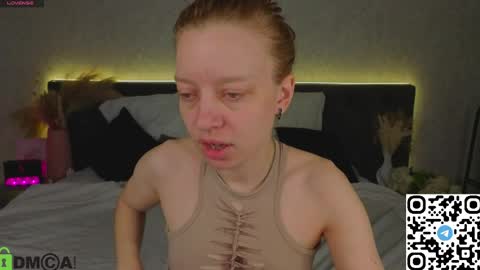 Lissa online show from April 26, 1:25 am