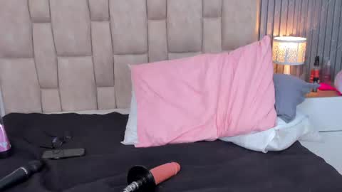 lissaa_brown online show from July 17, 1:32 am