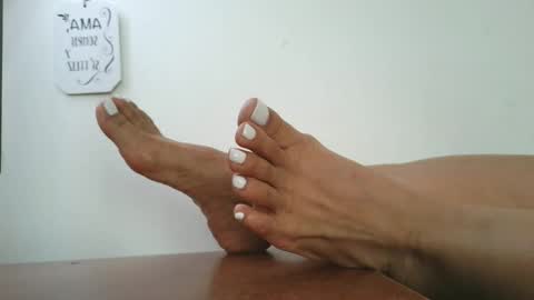 Lissafeethot online show from September 9, 9:03 pm