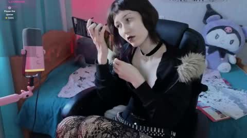 lissaros online show from April 24, 4:48 am