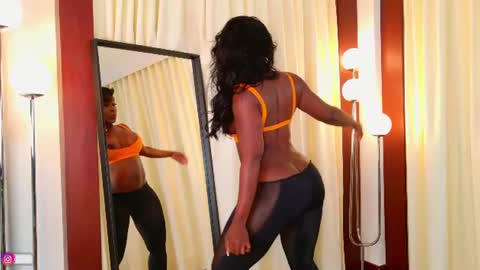 Lisseth Long  online show from June 17, 12:56 am