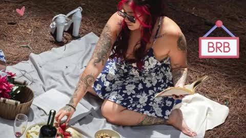 Lissy online show from June 4, 2:43 pm