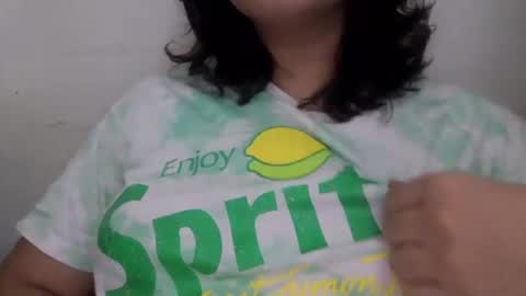 Snapshot of little_anef chatting on December 22, 6:37 pm little_anef online show from December 22, 6:37 pm