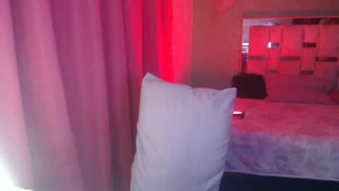 Aliciaparaisss online show from November 25, 1:08 am