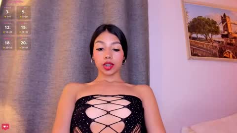 Snapshot of little_caprice_x chatting on October 11, 8:33 pm Ana online show from October 11, 8:33 pm