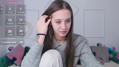 Snapshot of little_cherry___ chatting on September 25, 7:07 am Lana online show from September 25, 7:07 am