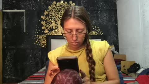Diablita online show from July 20, 5:47 pm