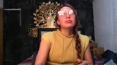 Diablita online show from July 19, 10:01 pm