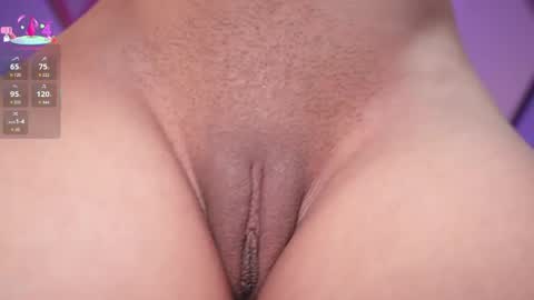 Help me reach 100 likes online show from April 21, 1:42 am