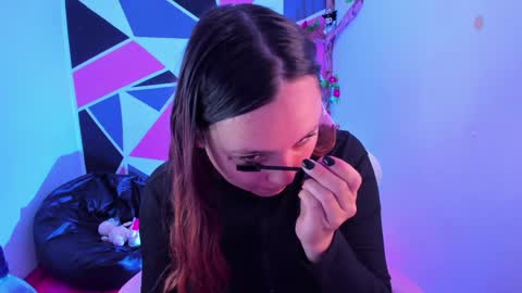 Carol  online show from April 12, 6:22 pm