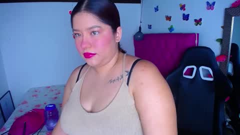 Snapshot of little_flower4you chatting on March 8, 6:46 pm mai rojas online show from March 8, 6:46 pm