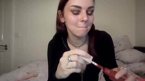 little_kinky_gal online show from March 7, 8:49 pm