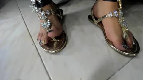 Snapshot of little_mars1 chatting on March 4, 4:20 pm Misstress Martina online show from March 4, 4:20 pm
