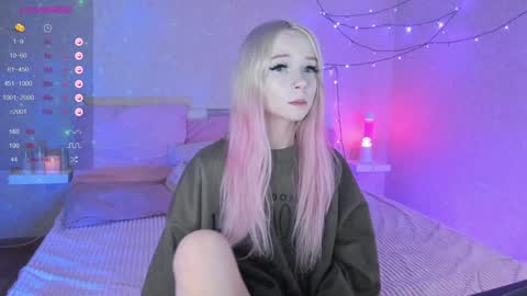 Maria online show from December 2, 6:30 pm