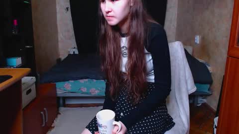 Alice.. online show from September 21, 7:56 pm