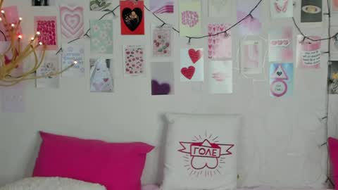 Kriss online show from April 28, 8:29 am