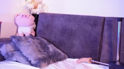 Sophie online show from April 28, 2:27 am