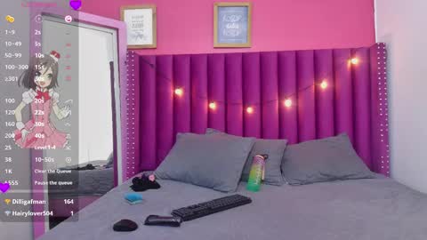 April  online show from April 22, 8:06 pm