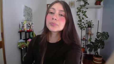 Snapshot of littlelaksmi chatting on October 8, 10:14 pm Laksmi online show from October 8, 10:14 pm