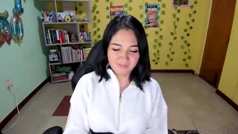 Mia  online show from January 6, 3:20 am