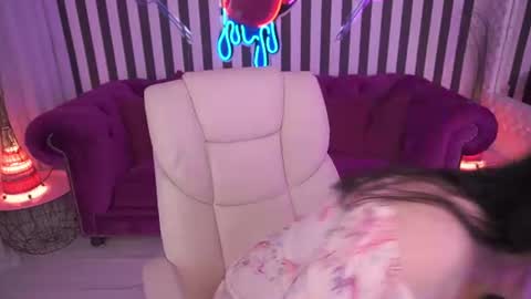 Masha  online show from July 18, 1:35 pm