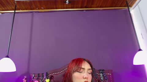 littlesophie_dbs online show from April 23, 10:23 pm