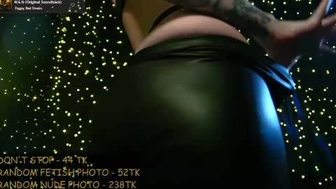Niki  free tg channel with some photos gifs and info about streams  online show from May 4, 2:43 pm