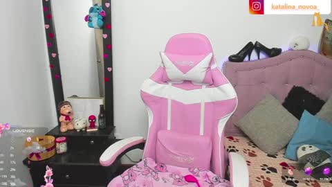 Katalina Novoa. online show from April 17, 5:42 am