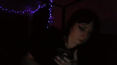 Liv Mirage online show from April 22, 8:00 am