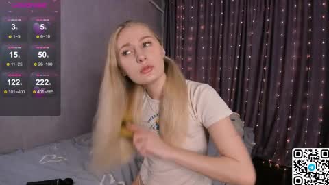 My name is Livy Nice to meet you  Thumbs up please its important online show from April 19, 6:10 pm