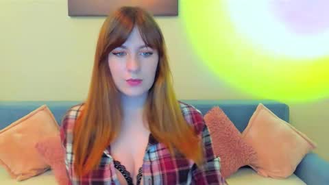 Snapshot of liya_gorgeous chatting on February 18, 3:54 pm liya_gorgeous online show from February 18, 3:54 pm
