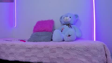 Liz online show from November 2, 1:42 am