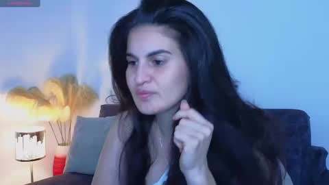 liz online show from February 18, 4:05 pm