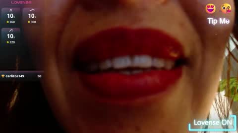 L I Z  E T H   online show from April 28, 10:02 pm