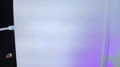 Lizz  online show from February 8, 11:33 am